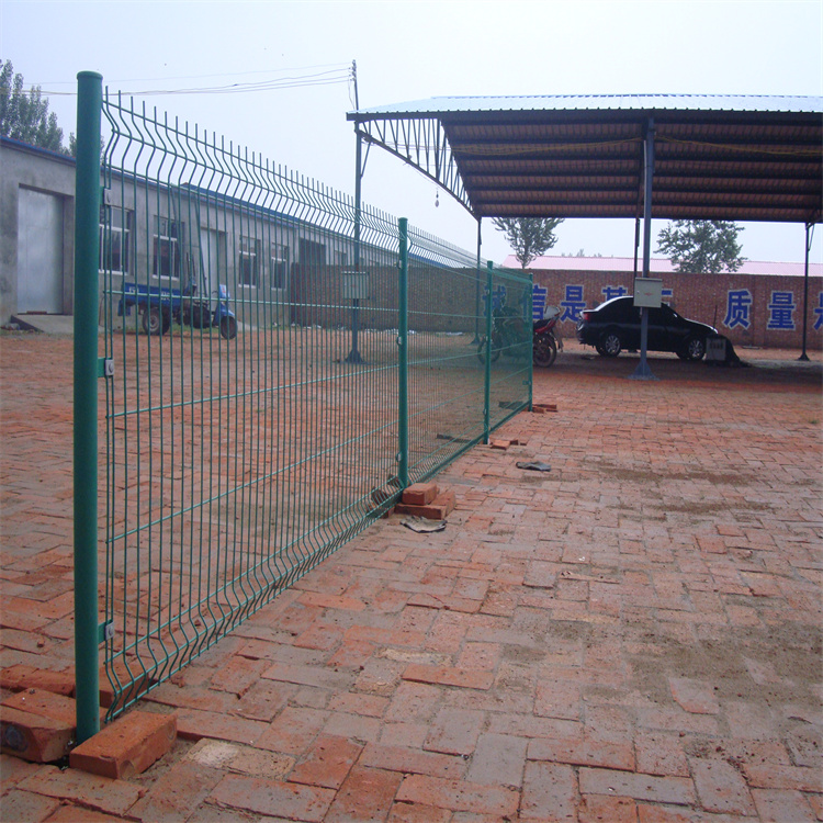 動物園鐵絲隔離網(wǎng)